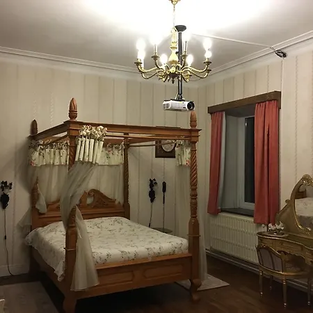 ホテル Chateau Bleu Trooz