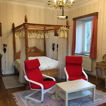 Chateau Bleu Hotel