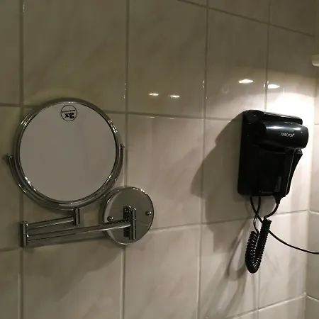 Chateau Bleu Hotel 3*