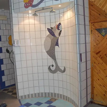 Chateau Bleu Hotel 3*