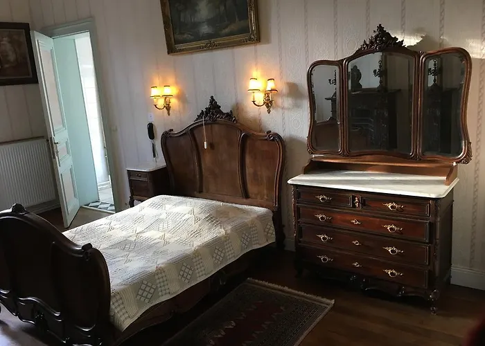Chateau Bleu