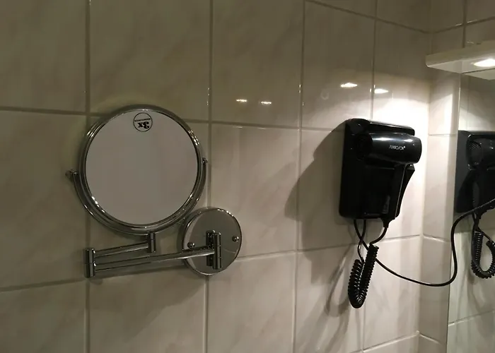 Chateau Bleu מלון 3*